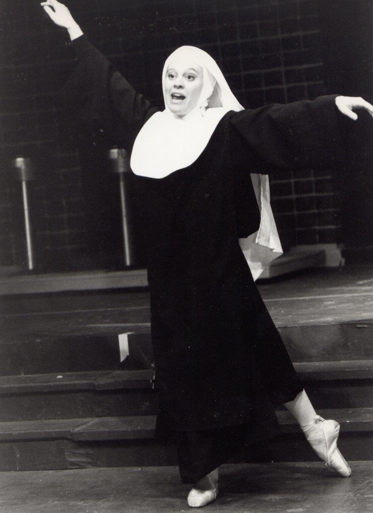 Nunsense (1995)